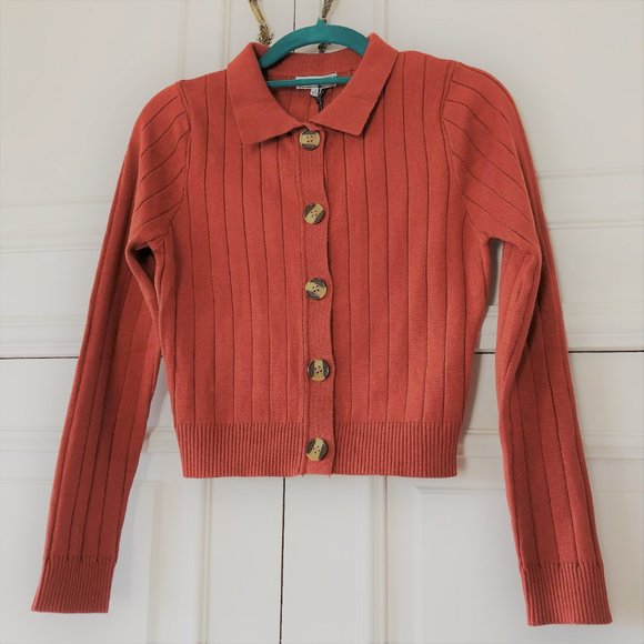 Beautiful Wide-Ribbed Rust-Color Crop Cardigan NWT Size S - Picture 3 of 16